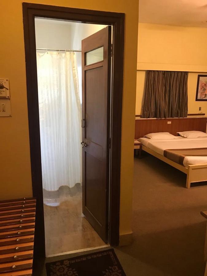 Hotel Swaroop Pune Exterior photo