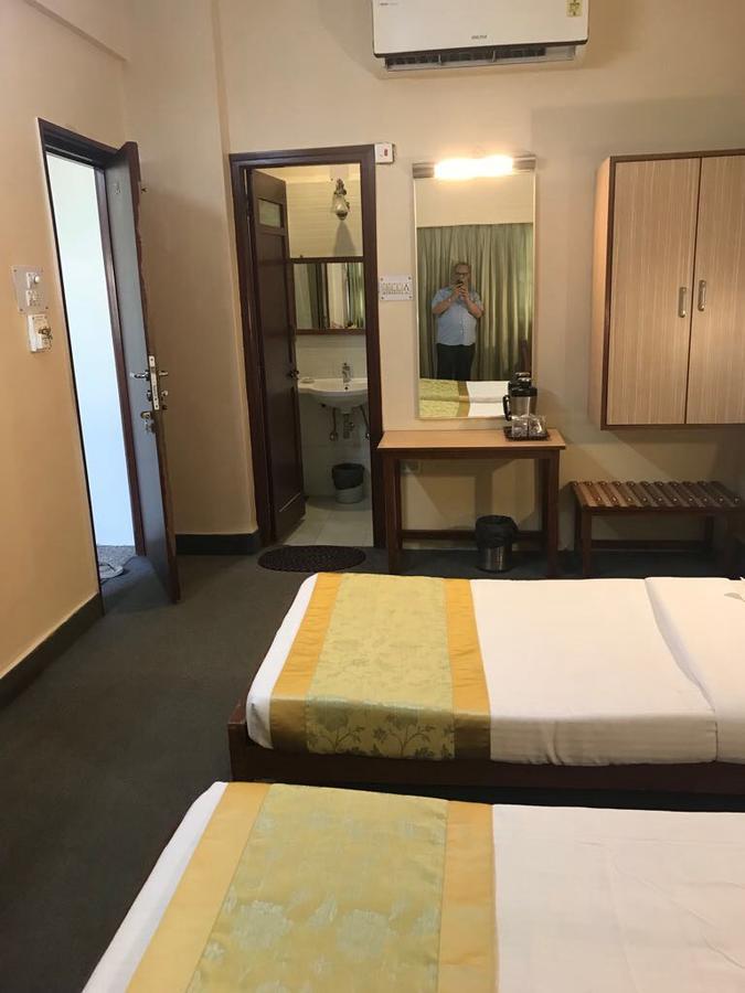 Hotel Swaroop Pune Exterior photo